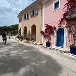 La Casa Sulle Rocce House On The Rocks Dom wakacyjny
