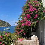 La Casa Sulle Rocce House On The Rocks بيت للعطل