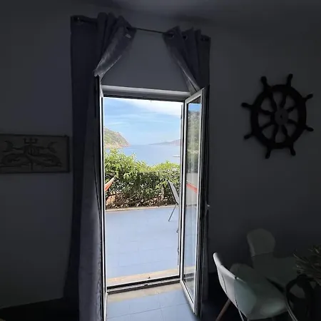 Casa vacanze La Casa Sulle Rocce House On The Rocks Asos