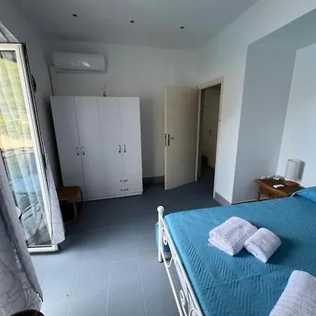 Casa vacanze La Casa Sulle Rocce House On The Rocks Asos